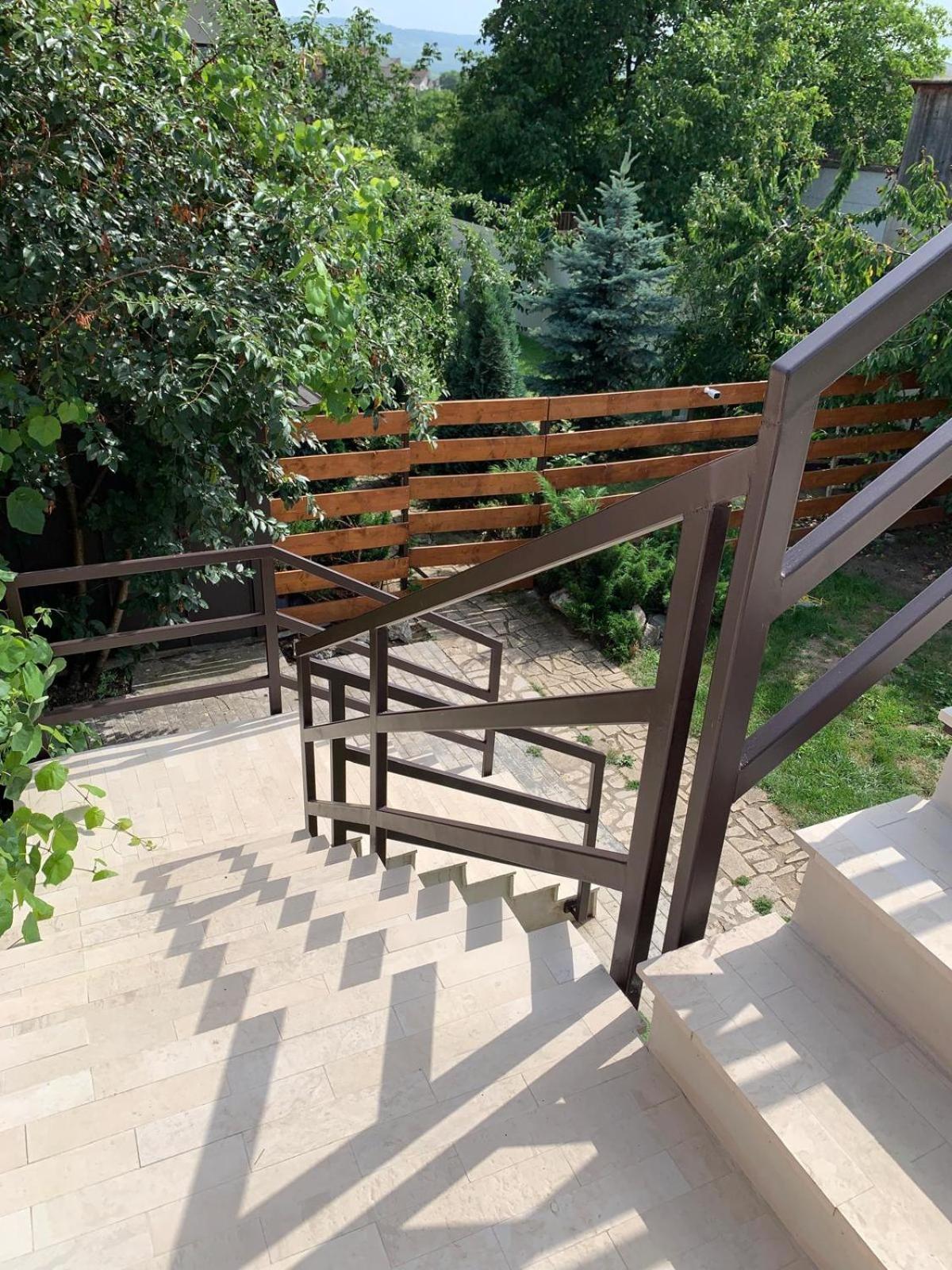 Luxus Cluj Airport Apartments ภายนอก รูปภาพ